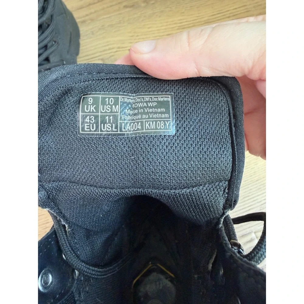 Dr Doc Martens Iowa WP Waterproof Poly Combat Boot Mens 10 Blk Leather Air Wair